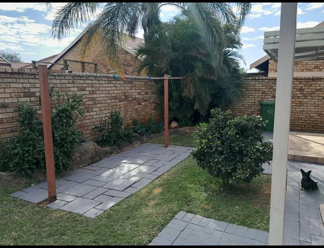 4 BEDROOM HOUSE FOR SALE IN WATERVAL EAST
